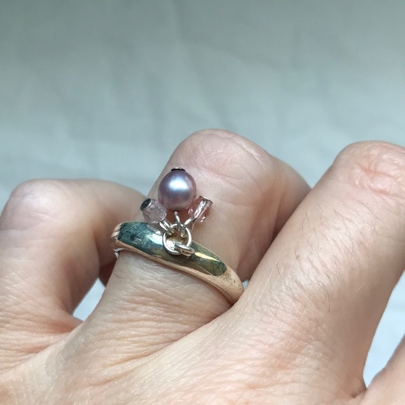 BCBG pink pearl, rose quartz, & crystal ring - Picture 2 of 8